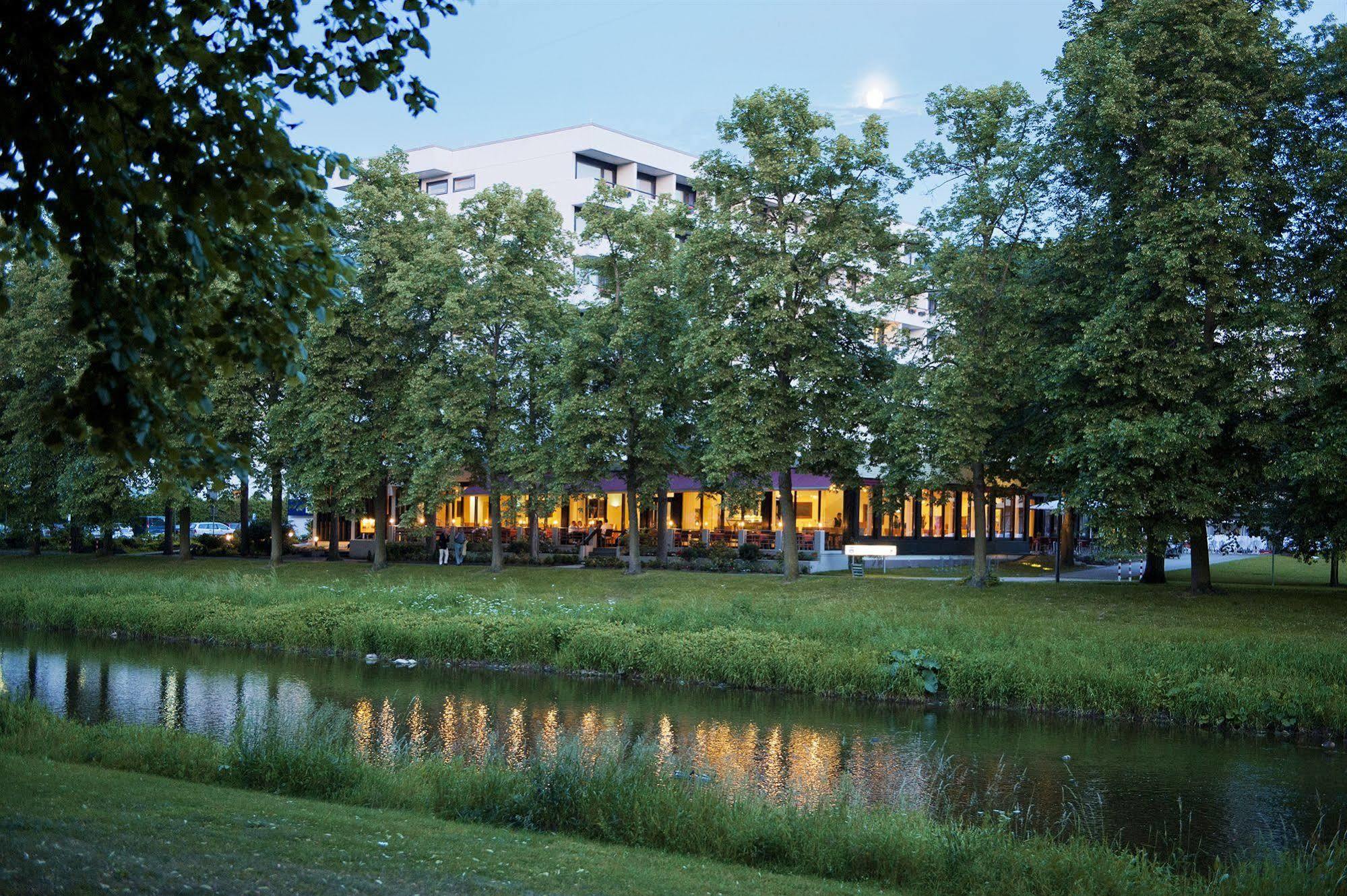 Dorint Parkhotel Bad Neuenahr Exterior photo